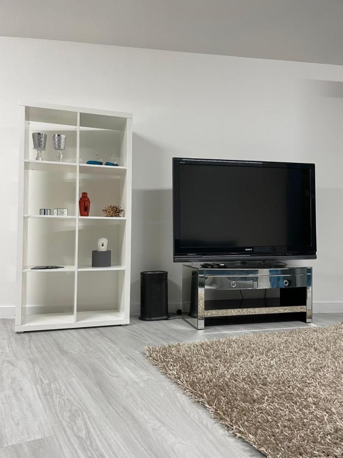 Wharf Inn Premier Apartment Central Manchester - Free Private Parking Eksteriør bilde